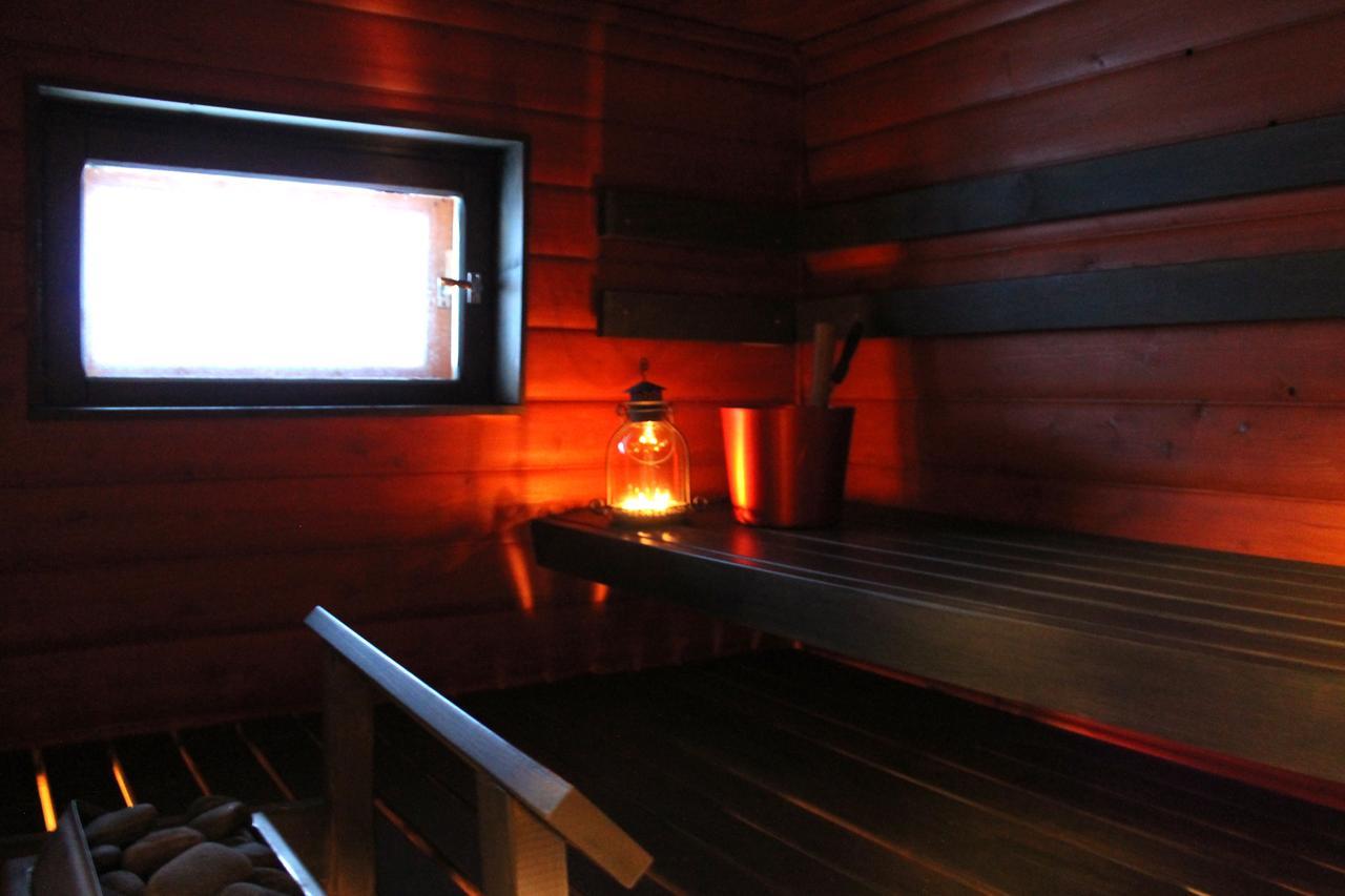 Paljakka Moekit Kotila Luaran gambar
